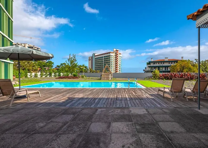 Century House With Private Pool By Hr Madeira
